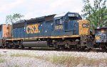 CSX 8098 on Q577